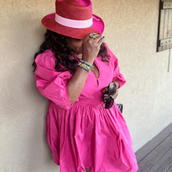 Meet your Posher, Adrienne - Picture 6 of 10